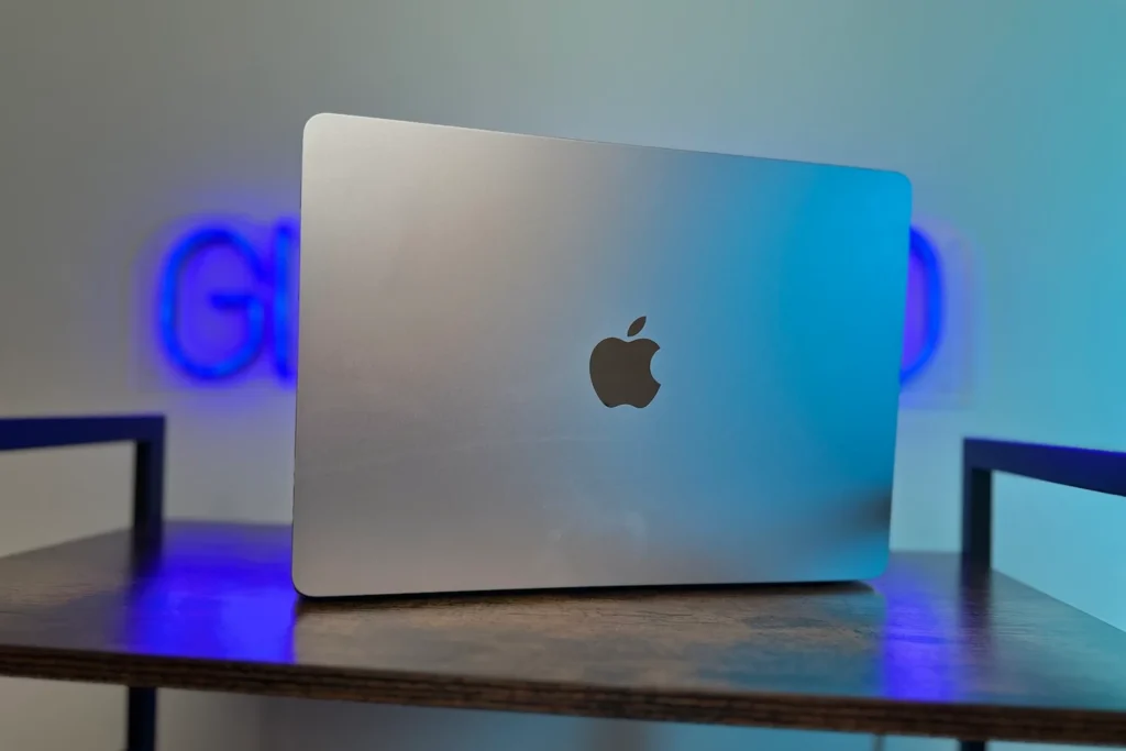 Apple Macbook Air M4